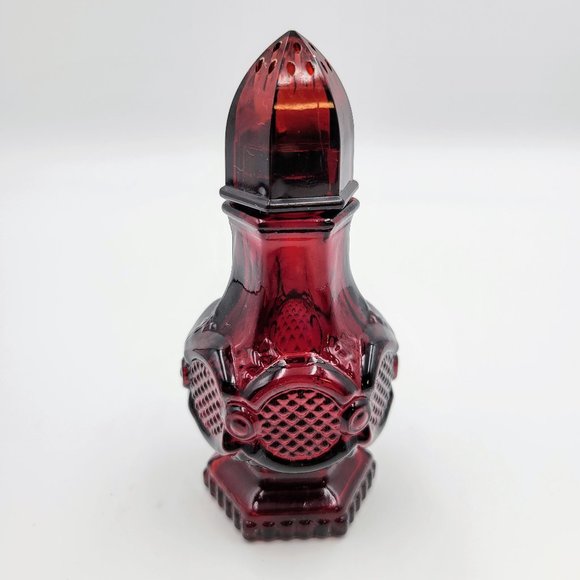 Avon Cape Cod Ruby Red Dish Collection Salt Or Pepper Shaker Vintage Read - Picture 1 of 10